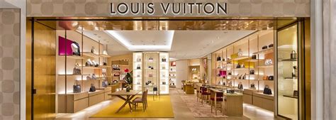 las palmas louis vuitton|Louis Vuitton barcelona.